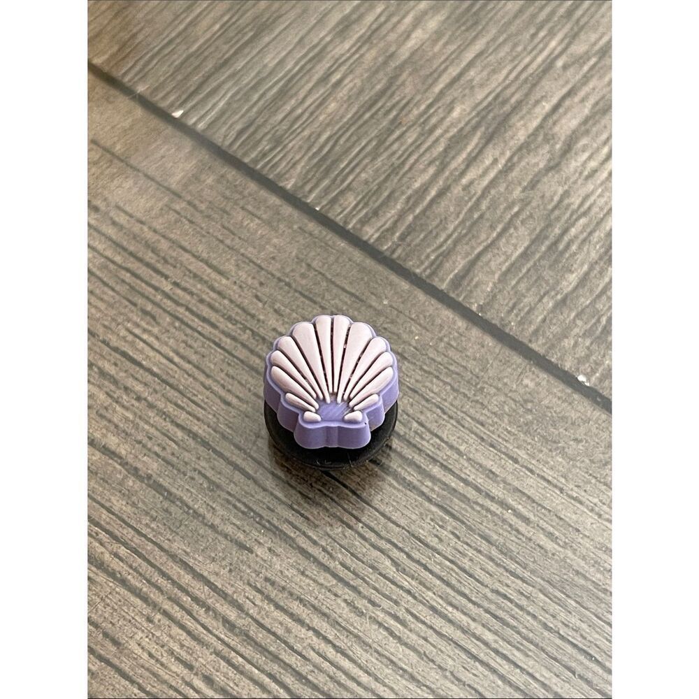 Crocs Jibbitz Mini Purple Sea Shell 2021